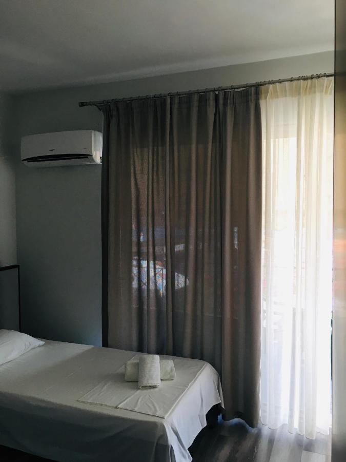 IRINI boutique rooms!!! Himarë Extérieur photo