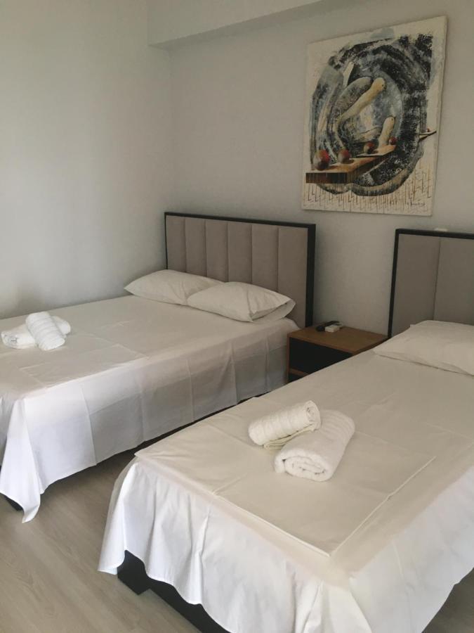 IRINI boutique rooms!!! Himarë Extérieur photo